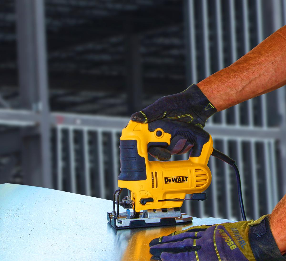 Sierra Caladora Industrial Dewalt Profesional Dwe300-b2 650w - Imagen 7