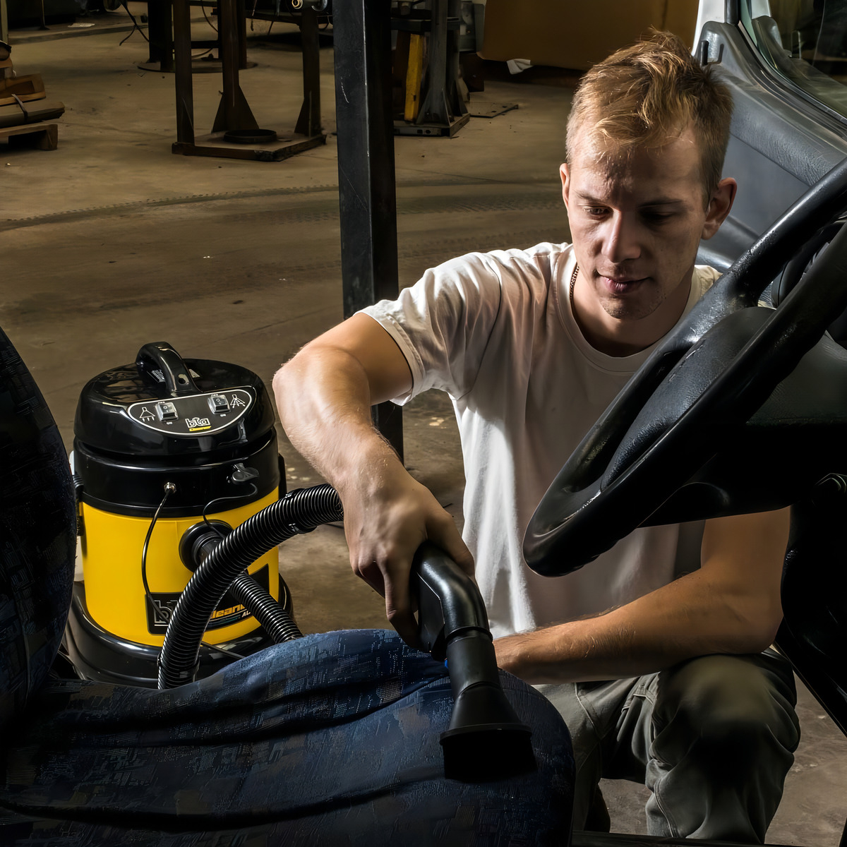 Aspiradora Bta Tools Alpl20 20l Amarilla Y Negra Eli Color Amarillo/negro - Imagen 4