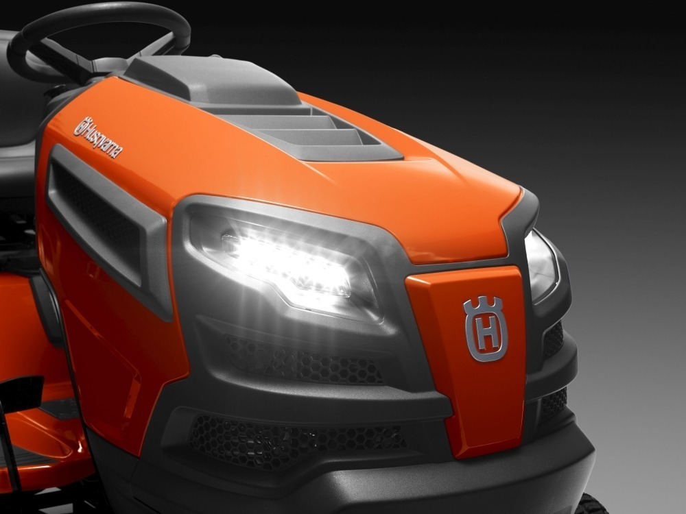 Tractor Corta Césped Husqvarna 17hp Jardín Chacra Campo Golf - Imagen 2