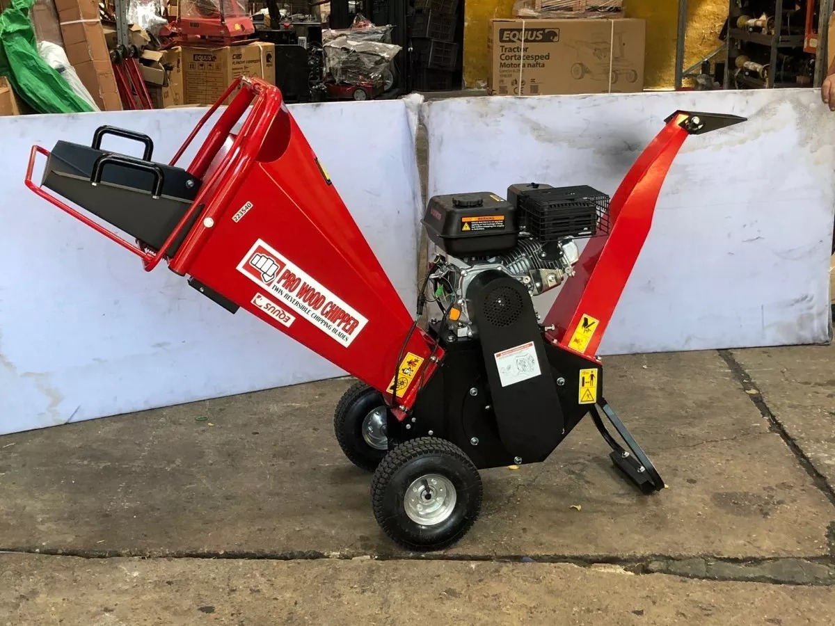 Chipeadora Trituradora De Ramas Equus Motor A Nafta 10cm Tyt - Imagen 3