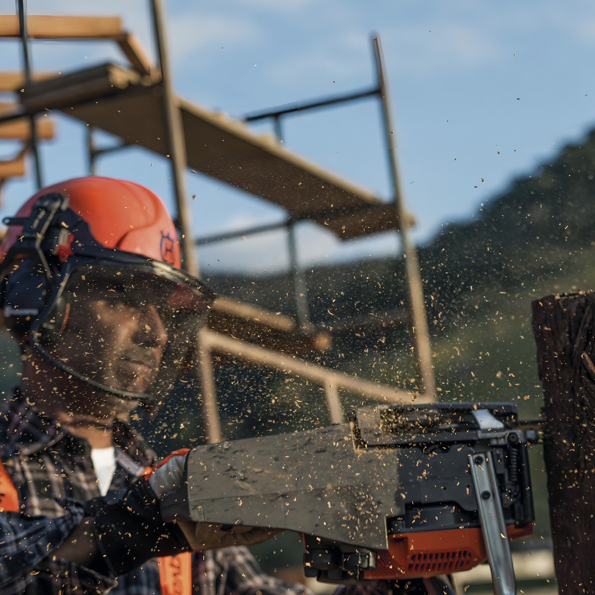 Motosierra A Nafta Husqvarna Gasolina 35cc Naranja/negro 120 1.959hp - Imagen 5