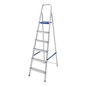 Escalera De Aluminio Tijera 6 Escalones Mor Plegable 5104 Base Antideslizante, Traba De Seguridad. Ultimo Escalon Como Plataforma Y Soporte De Aluminio Para Sujetarse