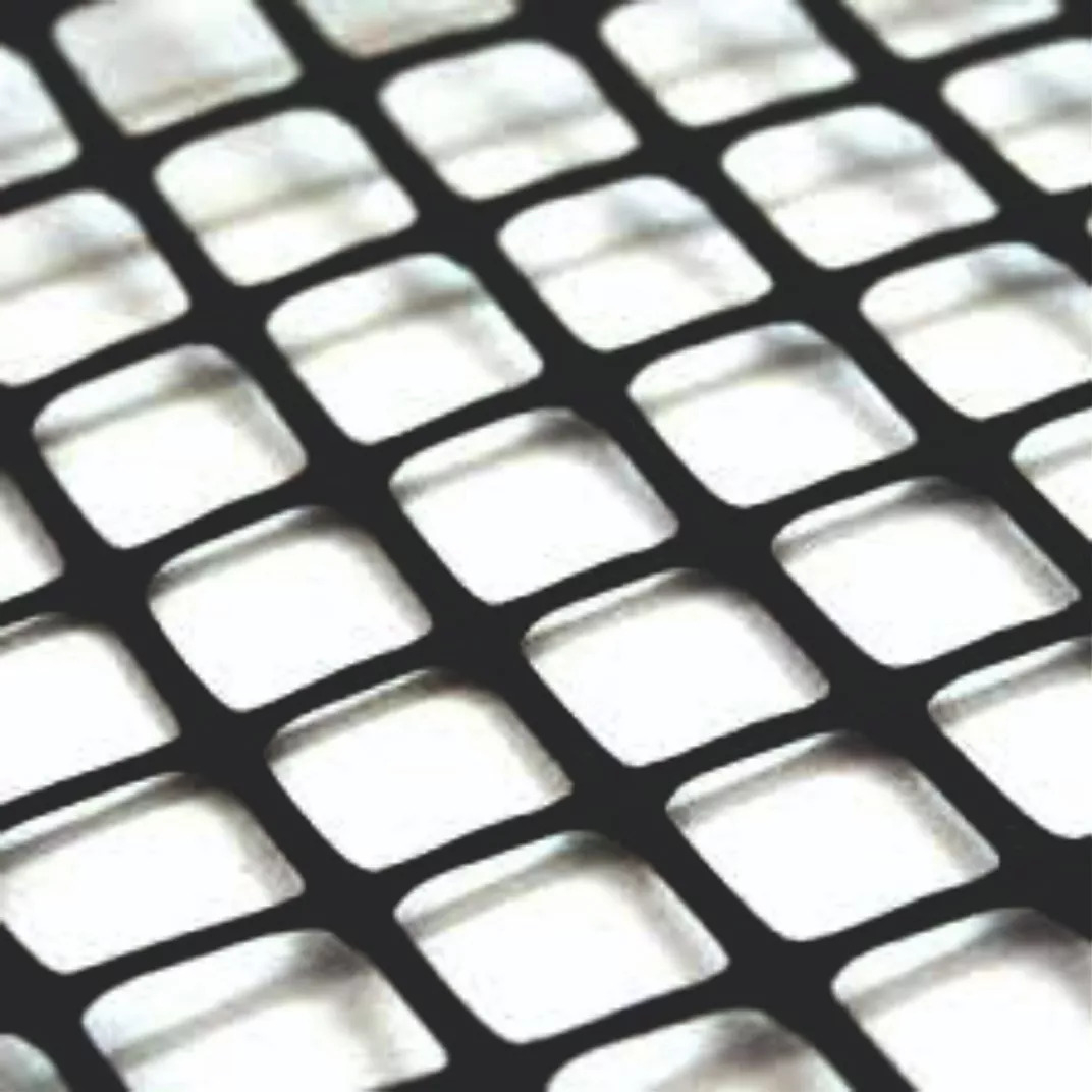 Cerco Malla Tejido Plastico Negro - Pack 10 Metros (1.5 Cm) - Imagen 2