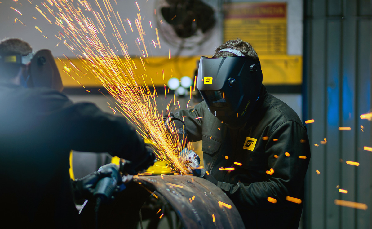 Mascara Fotosensible Esab A20 Para El Soldador Gtia Conarco Color Negro - Imagen 4