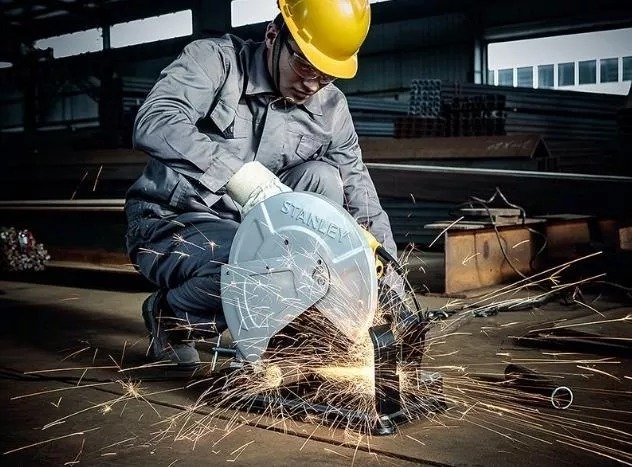 Sierra Sensitiva Stanley 14 (350mm) 2200w Ssc22 - Tyt - Imagen 5