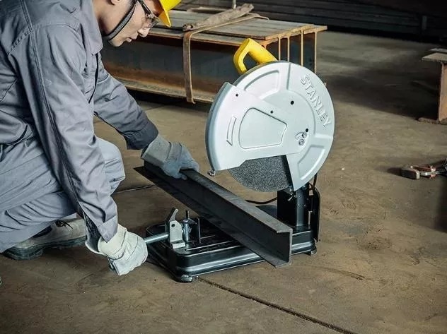 Sierra Sensitiva Stanley 14 (350mm) 2200w Ssc22 - Tyt - Imagen 4