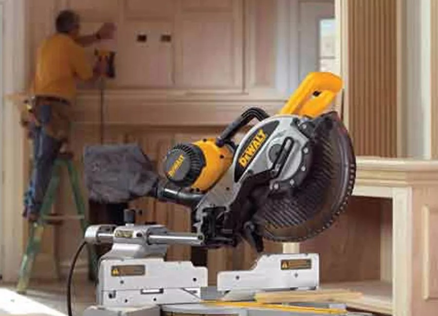 Sierra Ingletadora Dewalt C/dis 10 1600w Telesc Dw717 - Tyt - Imagen 4