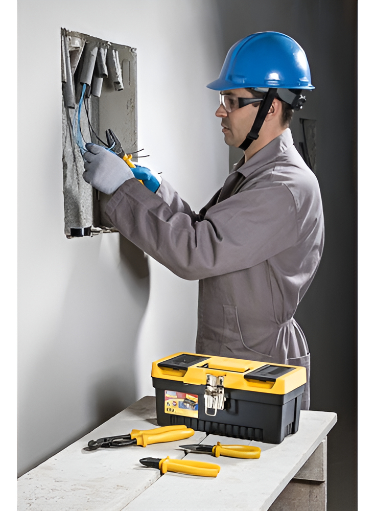 Caja Plástica Para Herramientas 17'' Tramontina Color Negro - Imagen 5