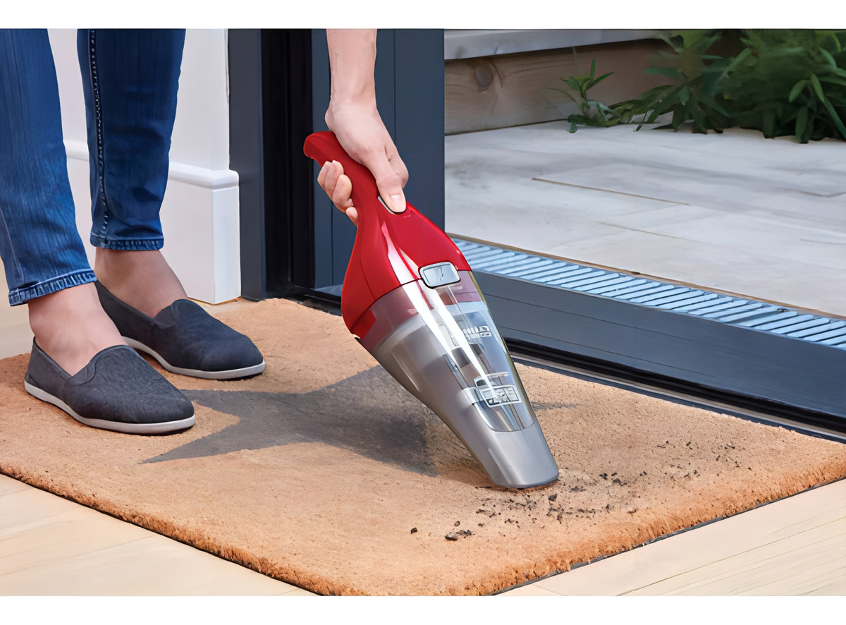 Aspiradora De Mano Inalámbrica 3.6v Black+decker Color Rojo - Imagen 6