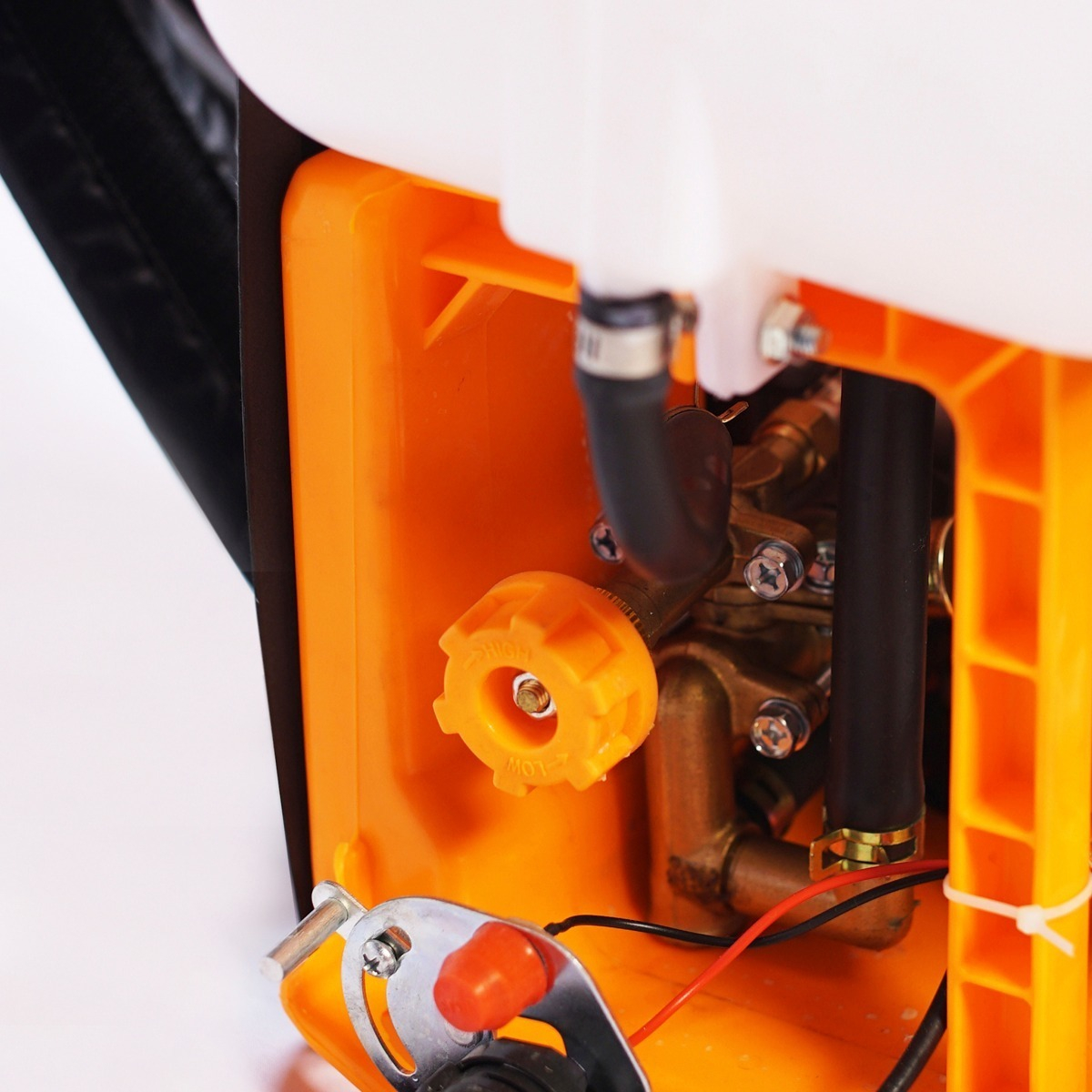 Fumigadora Pulverizador Mochila Nafta 26cc 25 Lts Lusqtoff Color Naranja Lj-p26 Mm - Imagen 4