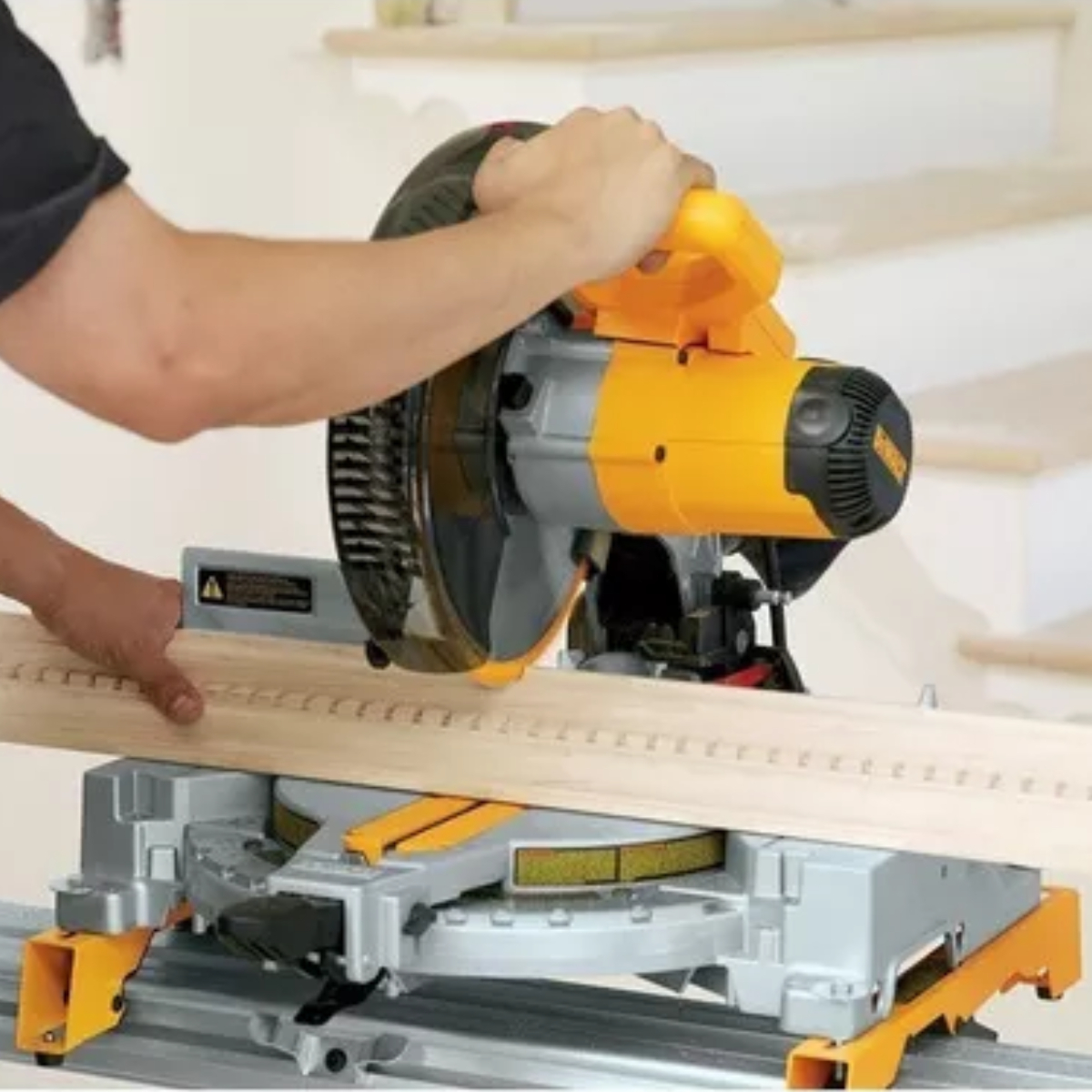 Sierra Ingletadora Dewalt Dw714 1.65kw - - Imagen 4