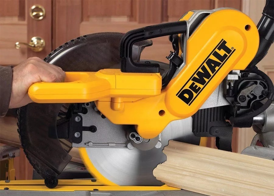 Sierra Ingletadora Dewalt C/dis 10 1600w Telesc Dw717 - Tyt - Imagen 2