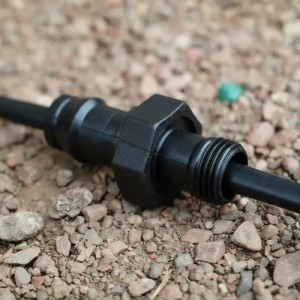 Conector Para Riego Cinta Gotero Gianni X 100