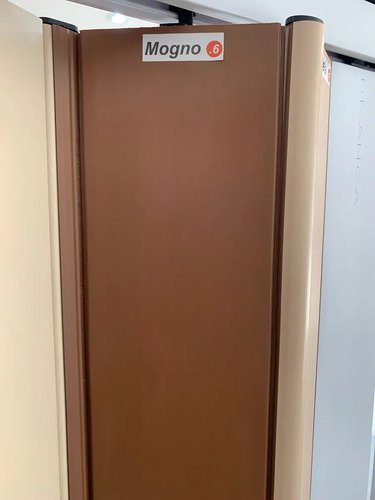 Puerta Plegable Pvc Plasbil Mogno 80cm X 2,10m Marrón - Imagen 3