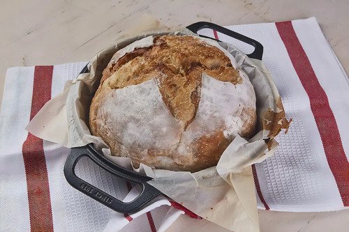 Olla Hierro Fundido Curado Tapa Doble Uso 5,7 Lt Victoria Negro - Imagen 6
