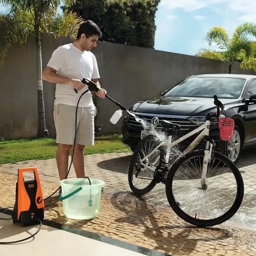 Hidrolavadora Eléctrica Black+decker Lavadora De Alta Presión Pw1450td Naranja Y Negra De 1.4kw Con 105bar De Presión Máxima - 60hz Naranja/negro 60 Hz - Imagen 3