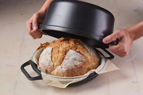 Olla Hierro Fundido Curado Tapa Doble Uso 5,7 Lt Victoria Negro - Imagen 8