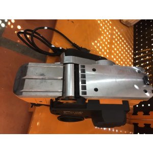 Cepillo Eléctrico Garlopa Carpintero Ingco 1050w 1600rpm Color Amarillo