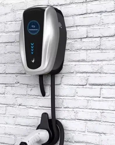 Cargador De Auto Eléctrico Wallbox 7kw 32a Conector Gbt O T2 Gris Con Negro - Imagen 2